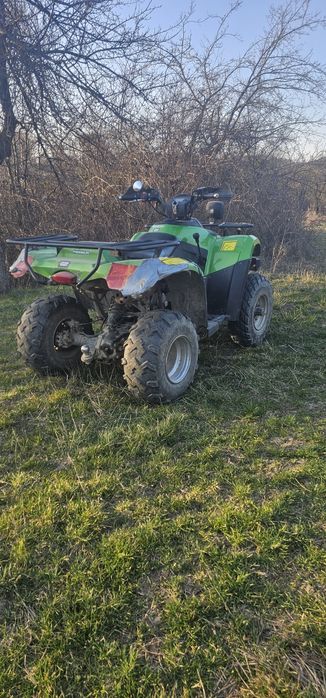 Vând ATV 260 în Linhai pornire la buton trage foarte bine