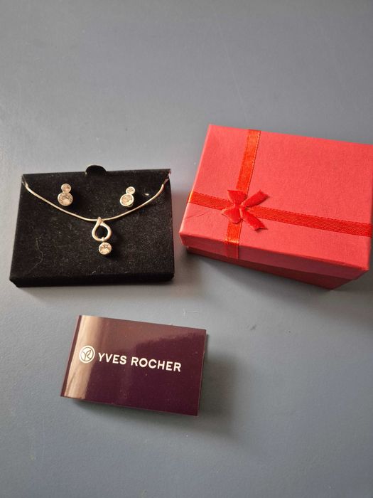 Ocazie ! Set bijuterii Yves Rocher  cu cristale Swarovski Elements