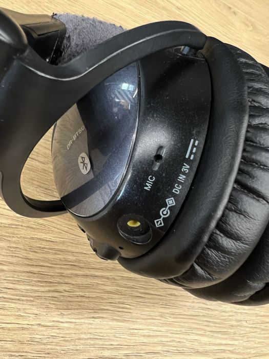 Продаю Bluetooth наушники Sony DR-BT50