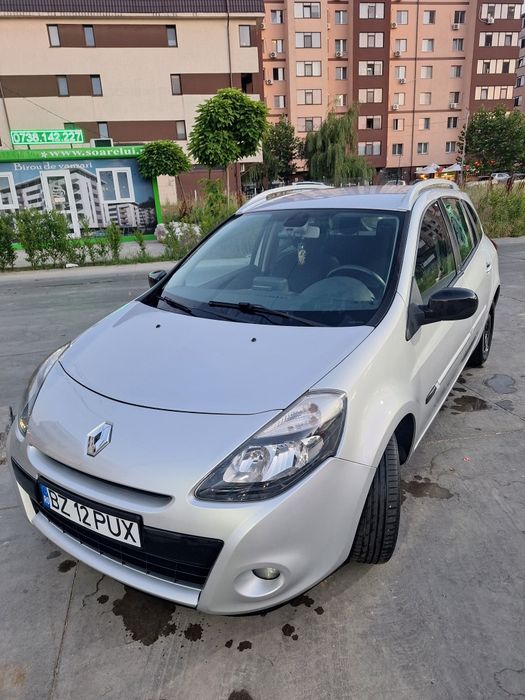 RENAULT Clio 2012