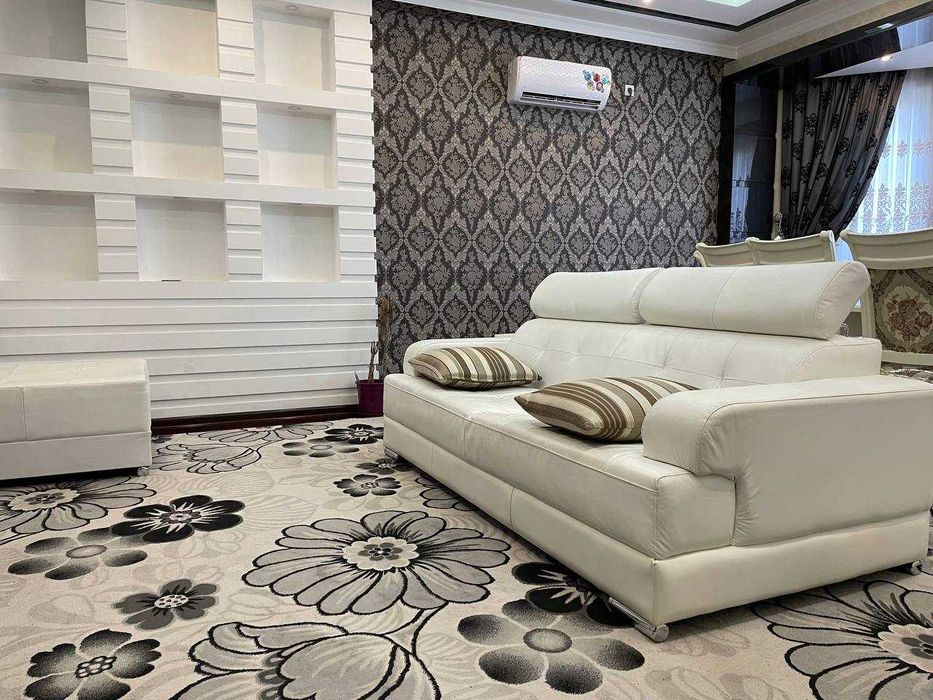 Сдается квартира в центре на Алайском