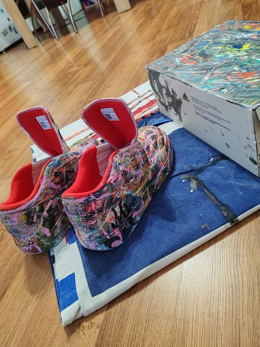 Sneakers Custom-pictat-unicat!!!