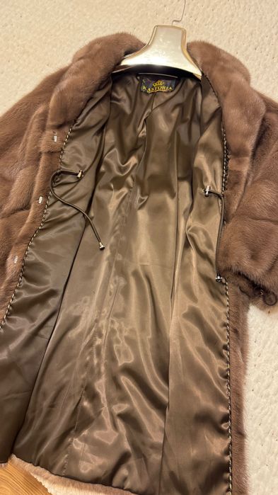 # 109 Палто от норка.Визон.Естествена кожа с косъм.