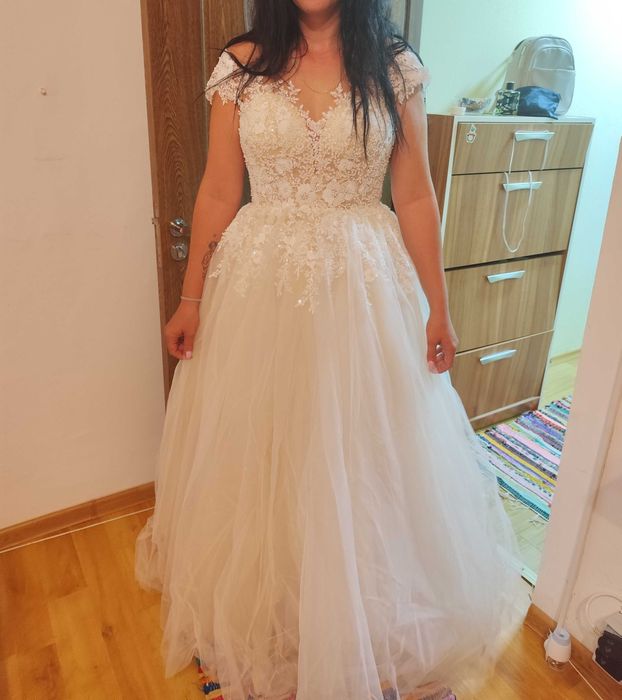 Vând Rochie de mireasă