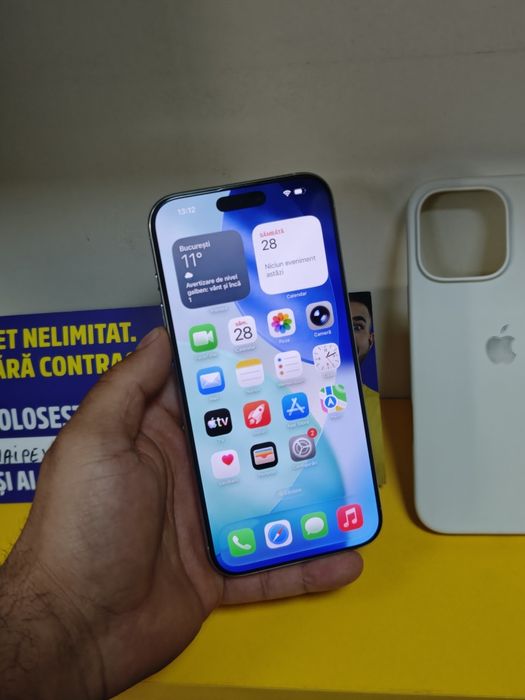 16 Pro Max 256 Gb 92% baterie esim