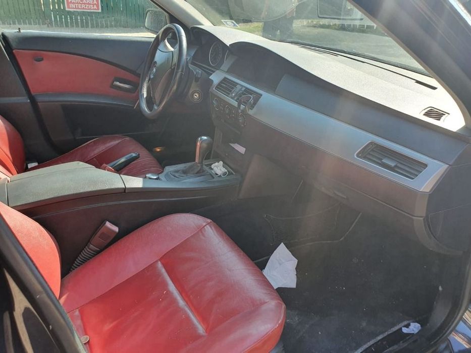 Dezmembrari  BMW 5 (E60, E61)  2003  > 2010 530 d Motorina