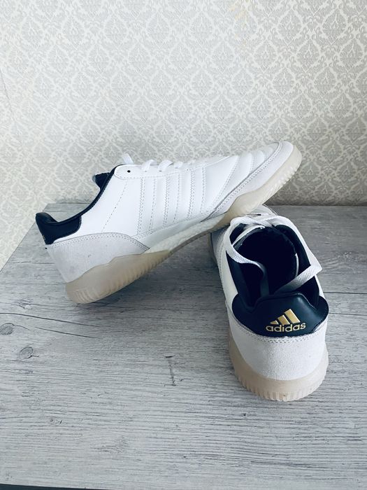 Футзалки Adidas Mundial Team