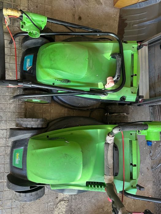 Електрическа косачка немскa 1800w работи