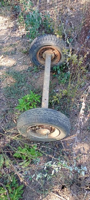 Оси и главини за каруци