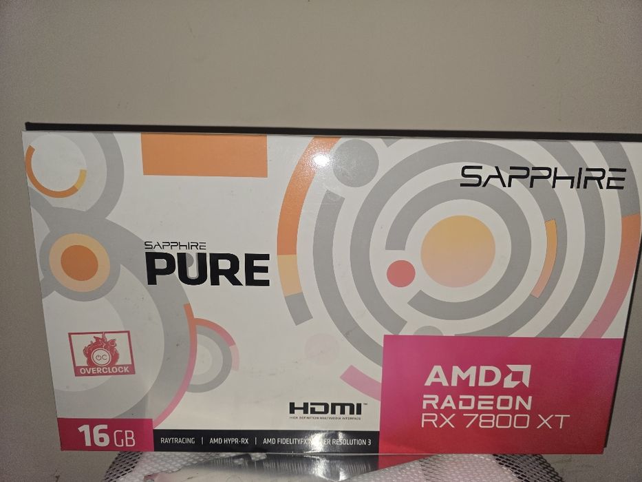 Radeon RX 7800xt sapphire PURE