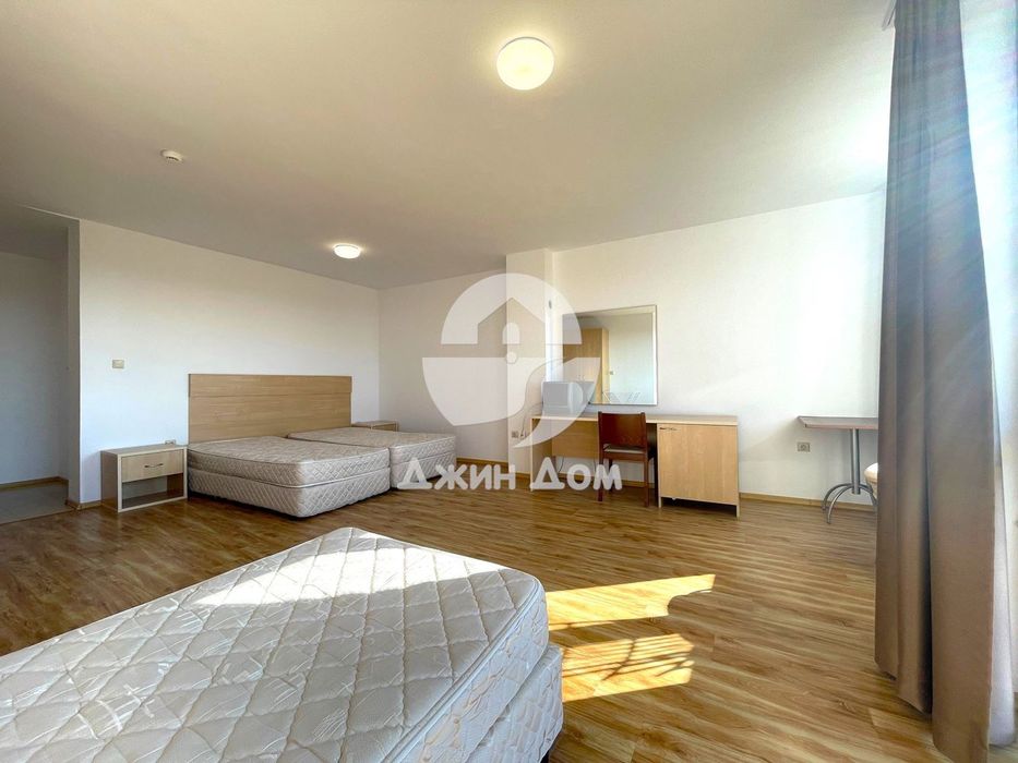 Продава се Едностаен апартамент в с. Кошарица, Област Бургас - 54 кв.м за 1121 €/кв.м - Снимка #3