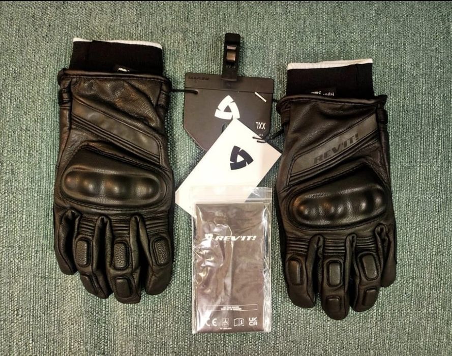 Mănuși moto Revit noi