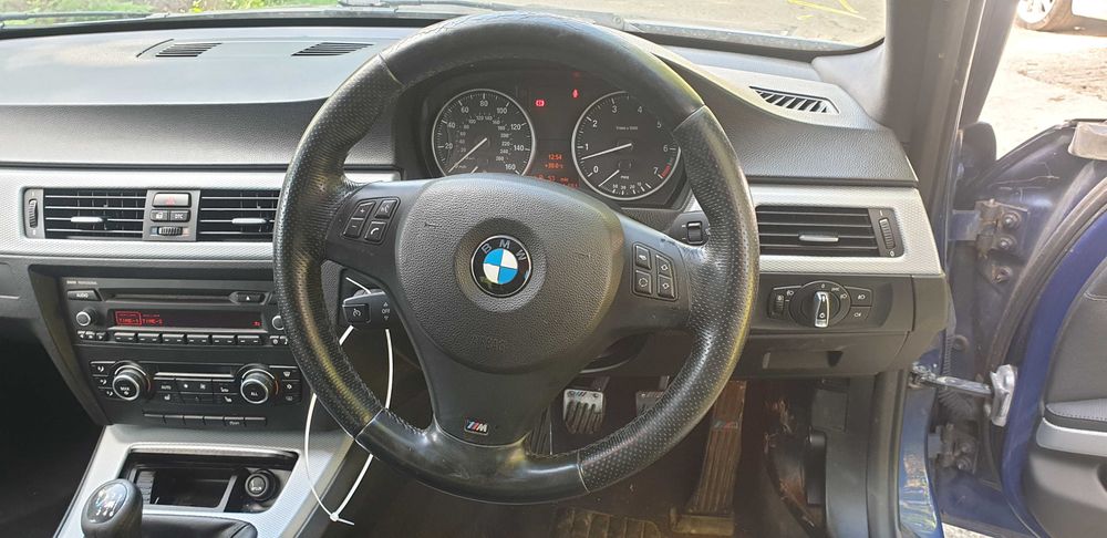 На части BMW E90 318i 143 // БМВ Е90 318и 143
