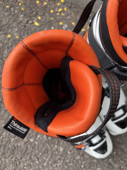 Vand clapari ski Atomic