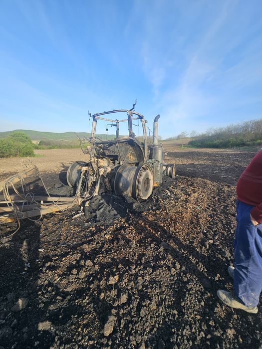 Massey ferguson 8740 S