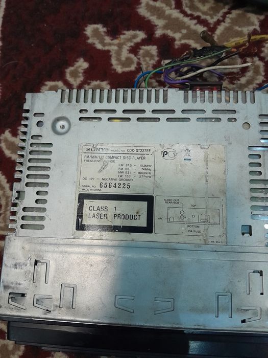 Продам магнитолу!