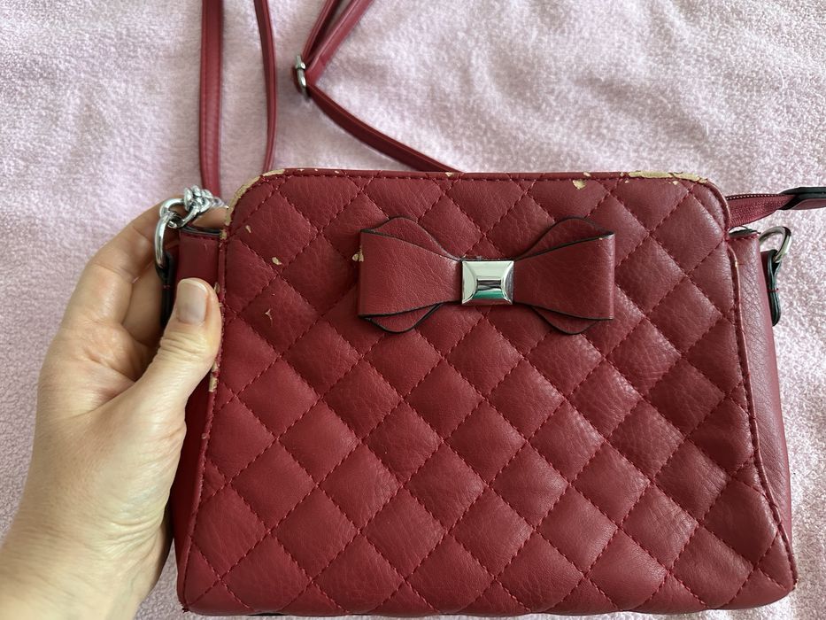 Poseta rosie cu funda