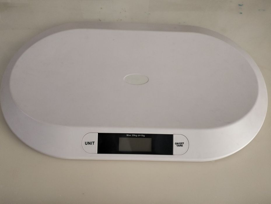 Весы детские электронные.