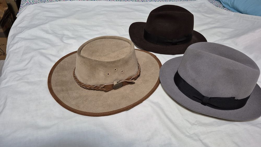 Pălării  ITALIA  de firma