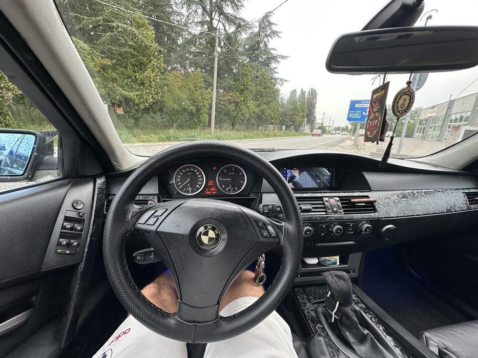 Vând volan bmw e60