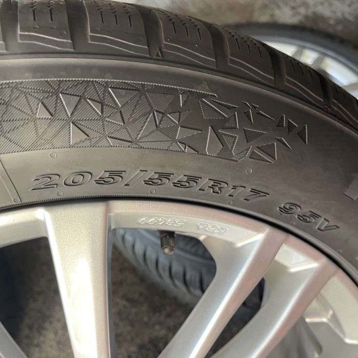 17 “ оригинални джанти Киа ниро