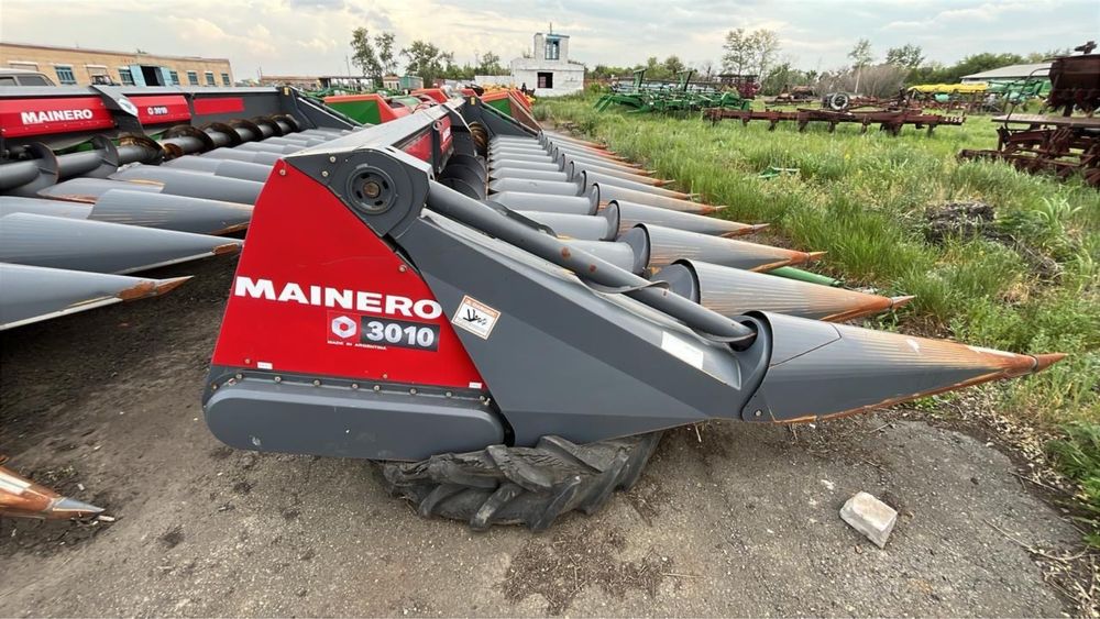 Продам жатки для кукурузы Майнеро 3010 Аргентина