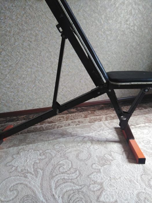 Скамья для жима.