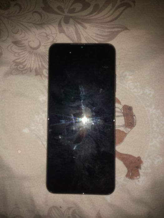 A22S 5G 6/128 holati idyal