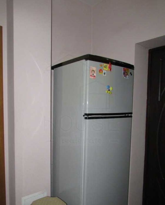 Дава се под наем Двустаен апартамент в Пловдив, Център - 44 кв.м за 198.9 € - Снимка #2