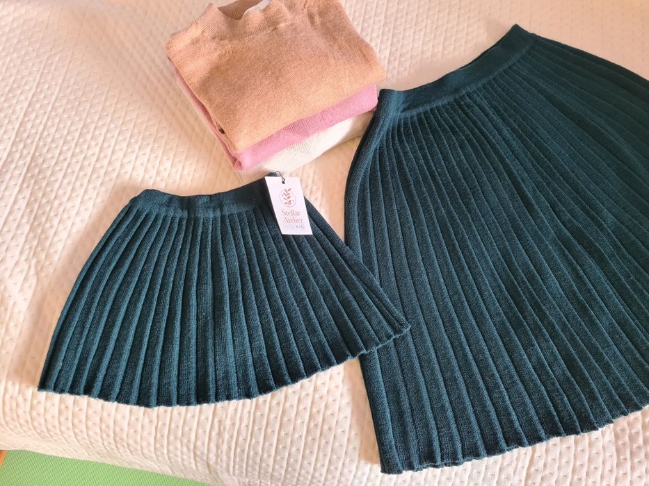 Fusta 100% lana merinos, noua, Stellar Atelier