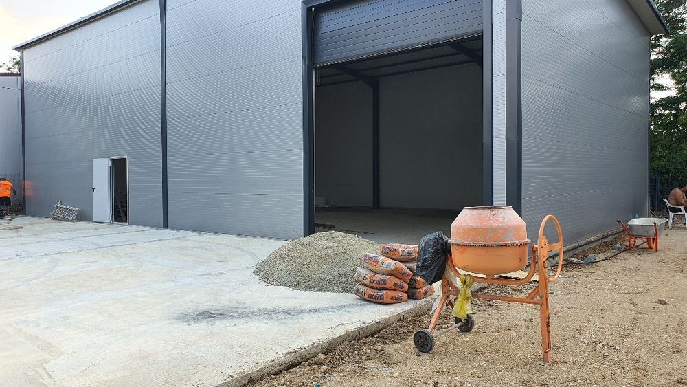 Hala structura constructie metalica 10x20m si 8x15m demontabila surub