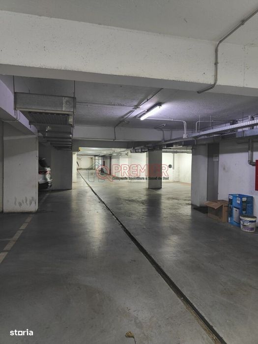 EROII REVOLUTIEI - Metrou - 3 camere