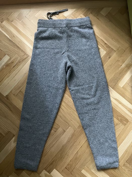 Pantaloni pufosi de iarna