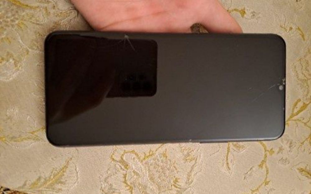 Xiaomi Redmi 11s - Vivo V2026