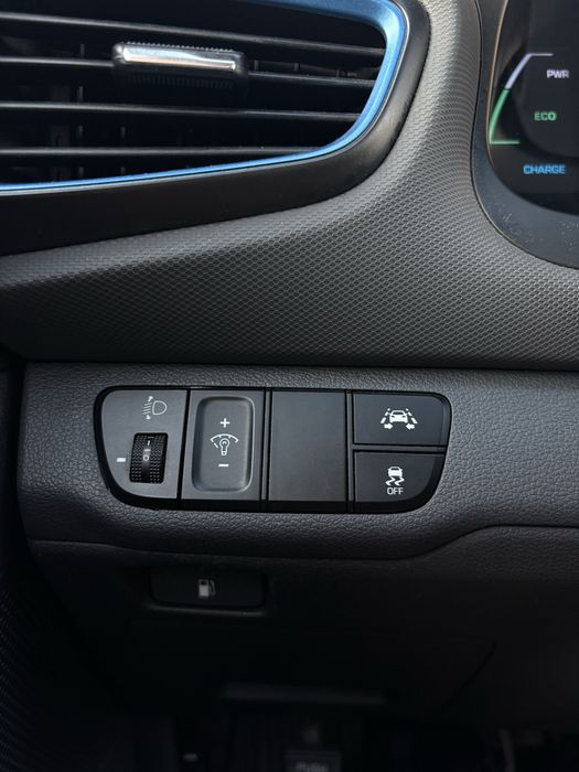 Hyundai Ioniq Hybrid