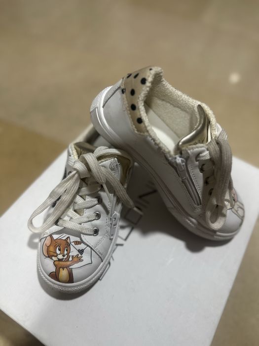 Детски сникърси за момиче Balenciaga/Monnalisa