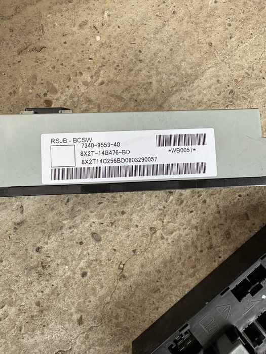 Panou sigurante BCM fata spate Jaguar XF