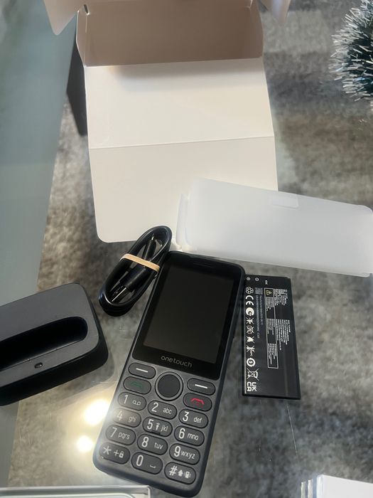 Телефон Samsung 16A чисто нов