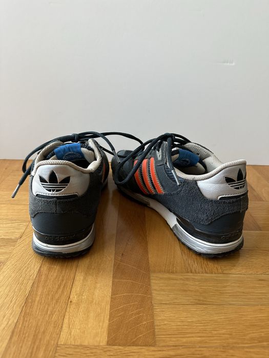 Обувки Adidas ZX 750