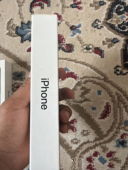 Продается коробки айфона для 15 про и 13