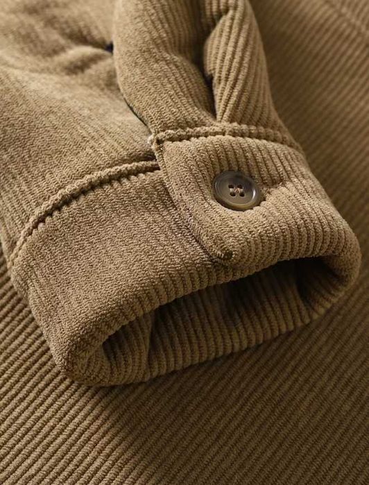 Куртка тёплая 50р. Новая.