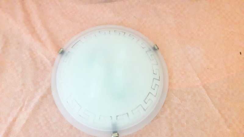 Aplica de tava cu trei aplice de perete