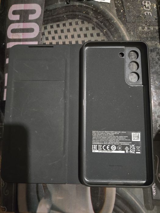 Смартфон Samsung Galaxy S21 8/128Гб