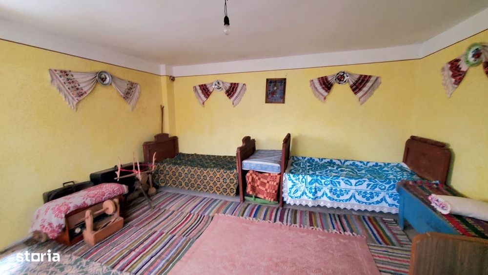 Casa langa Oradea 177 mp, 4800 mp teren – 77.500 Eur