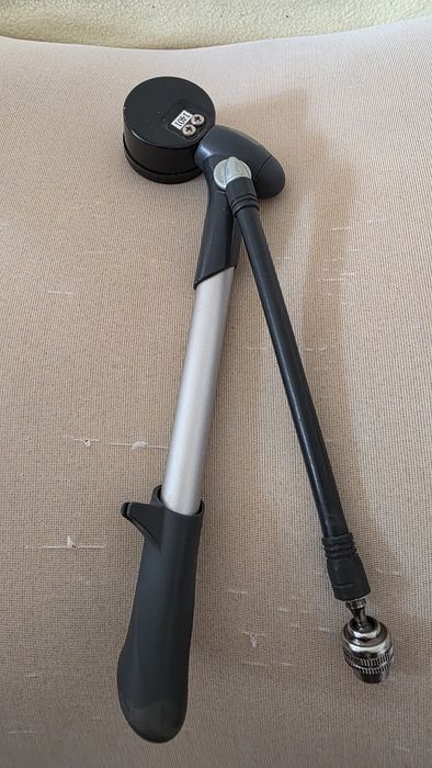 Pompa presiune furca bicicleta