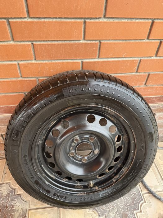 Покрышка с диском шина запаска мишлен оригинал