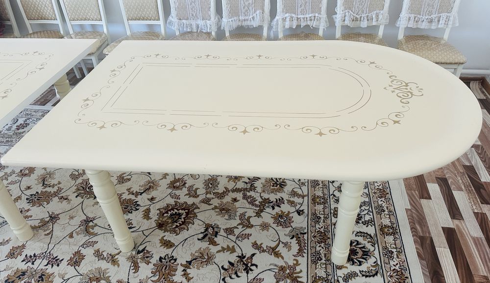 Гостинный стол,орындықтарымен