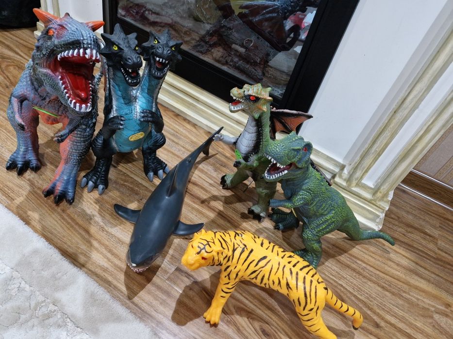 Игрушки Динозавры