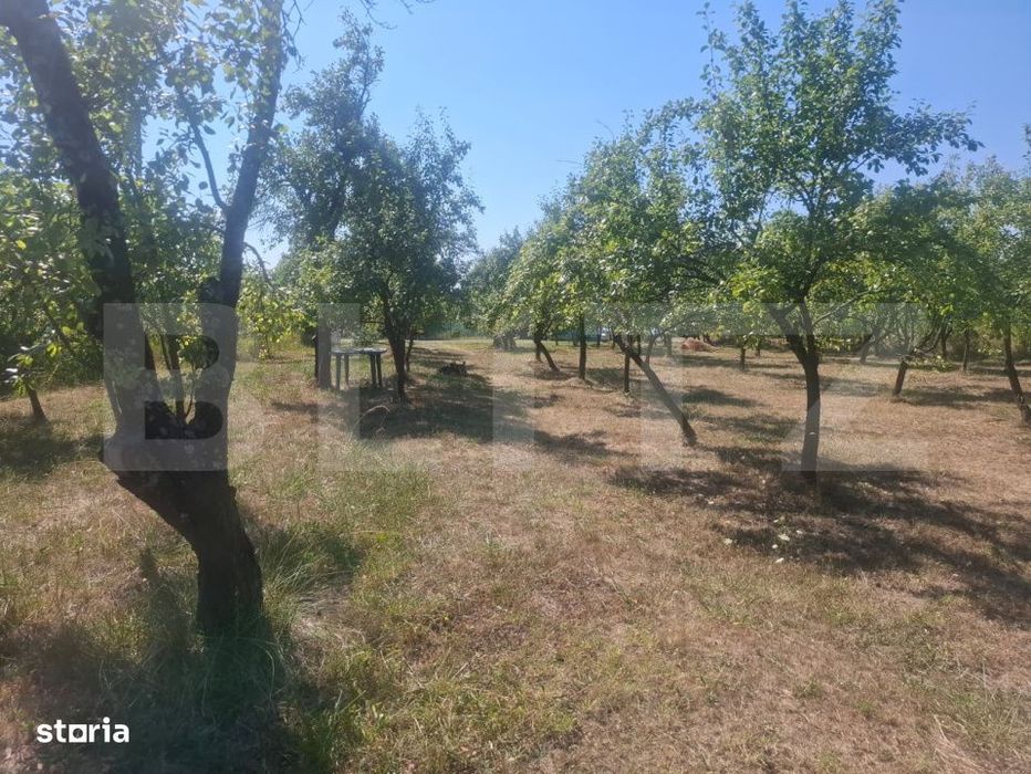 teren cu priveliste panoramica deosebita