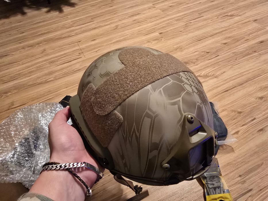 Fast Helmet casca pentru airsoft DRG151. Banshee